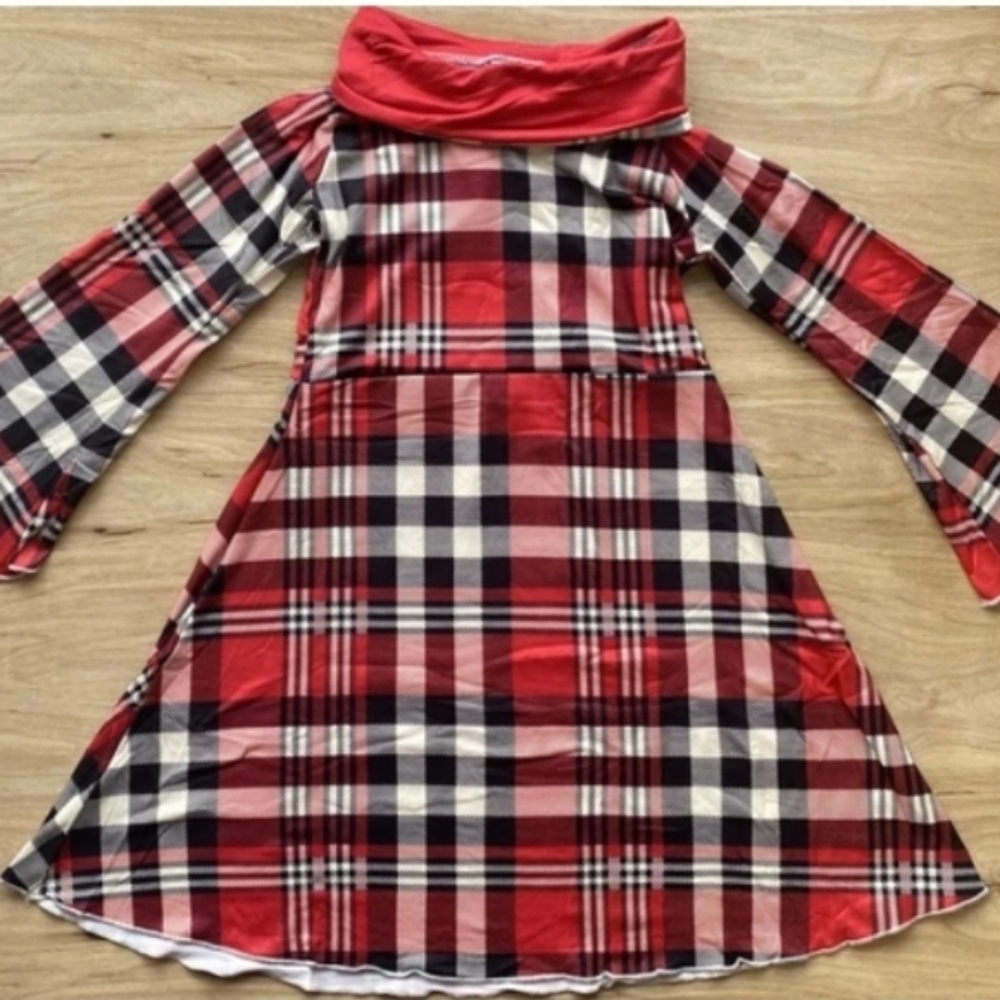 Boutique Red Plaid Girls Dress with Mock Turtleneck NEW 7-8